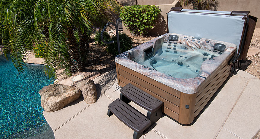 Vita Spa® 300 Series Hot Tubs